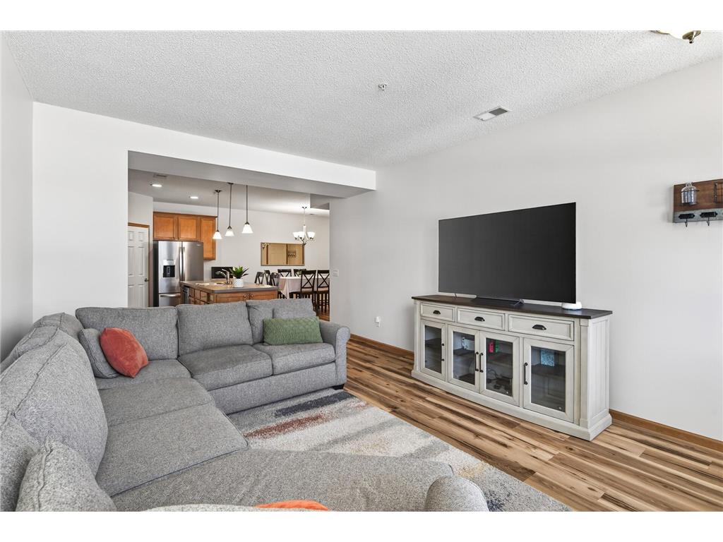 1845 Columbia Lane #3 Chanhassen MN 55317 7031847 image4