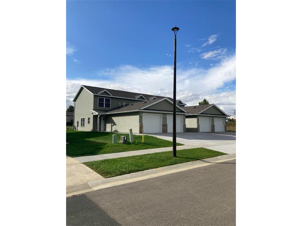 1845 Daniel Lane NE Stewartville MN 55976 6516530 image1