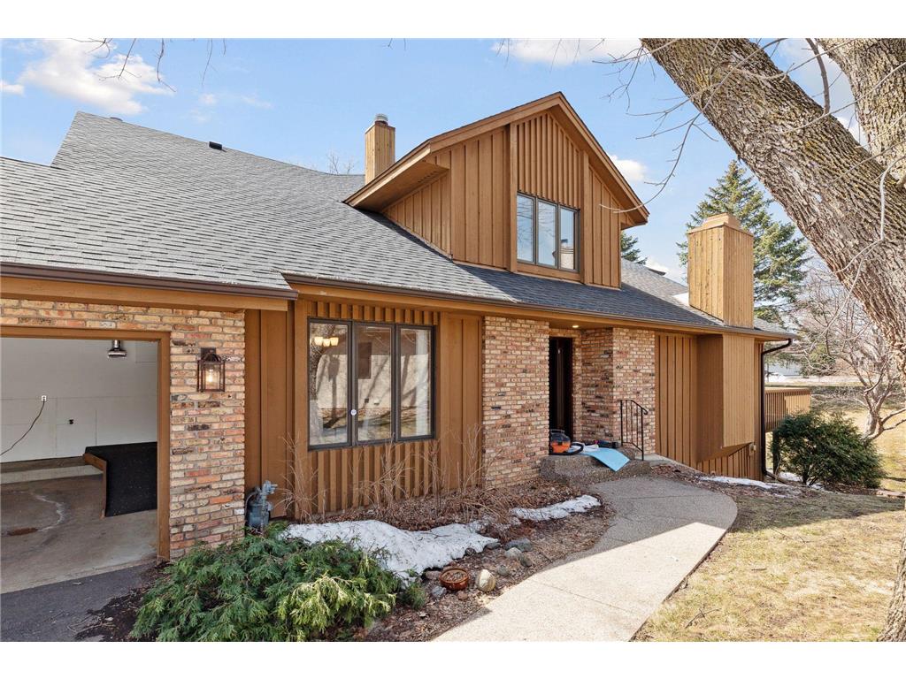 1845 Eagle Ridge Drive, Mendota Heights, MN, 55118 MLS 6352101