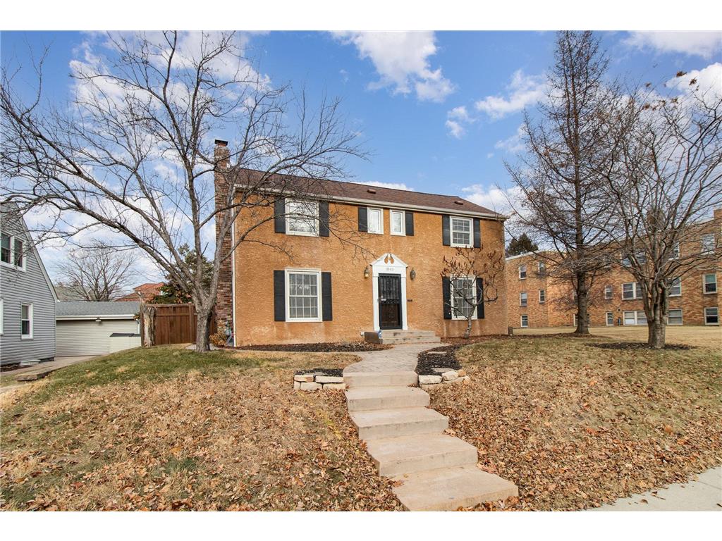 1845 Ford Parkway Saint Paul MN 55116 6640026 image1
