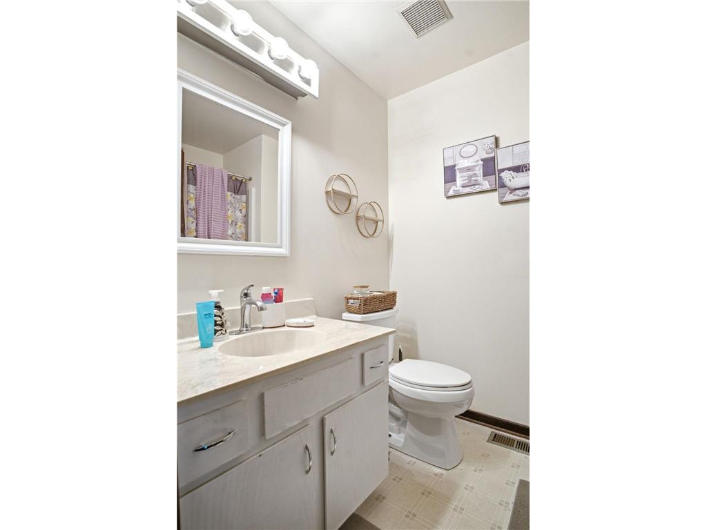 1845 Livingston Avenue #B West Saint Paul MN 55118 7098228 image15