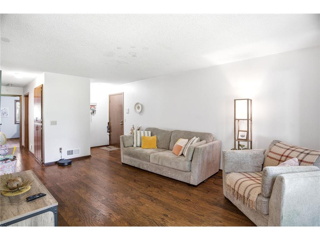 1845 Livingston Avenue #B West Saint Paul MN 55118 7098228 image4