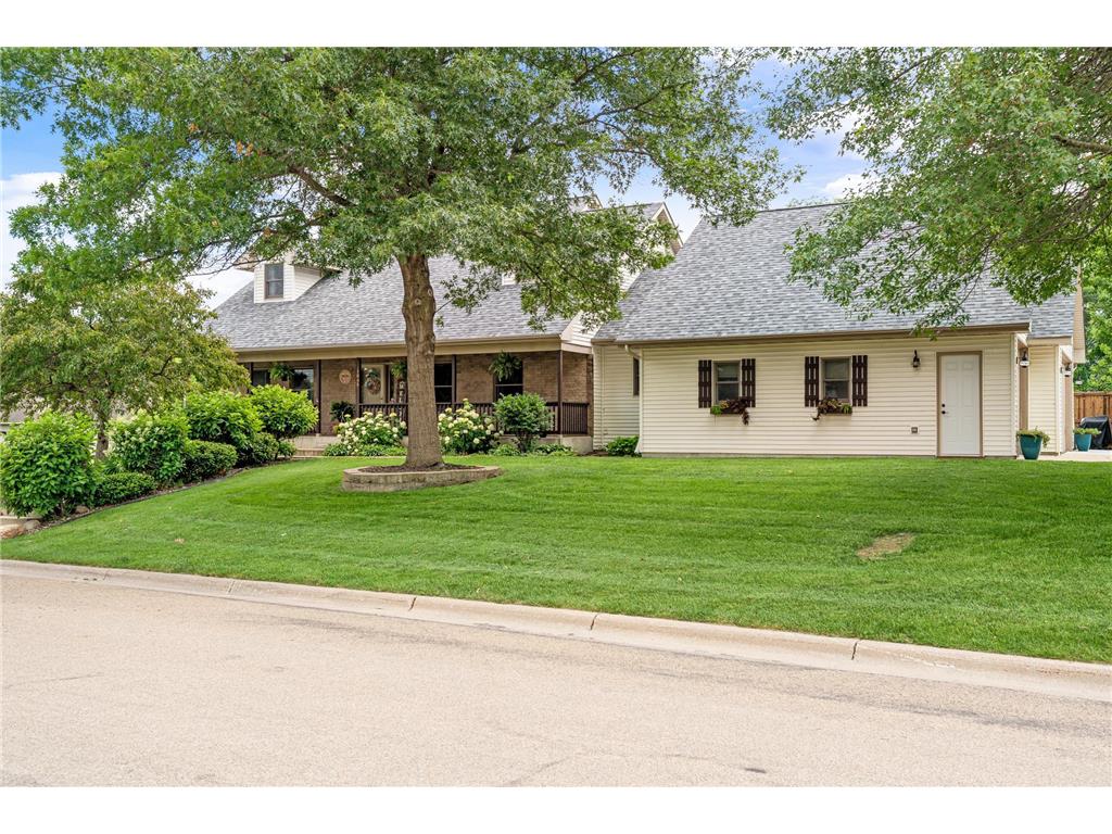 1845 Paulis Drive Faribault MN 55021 7084519 image1