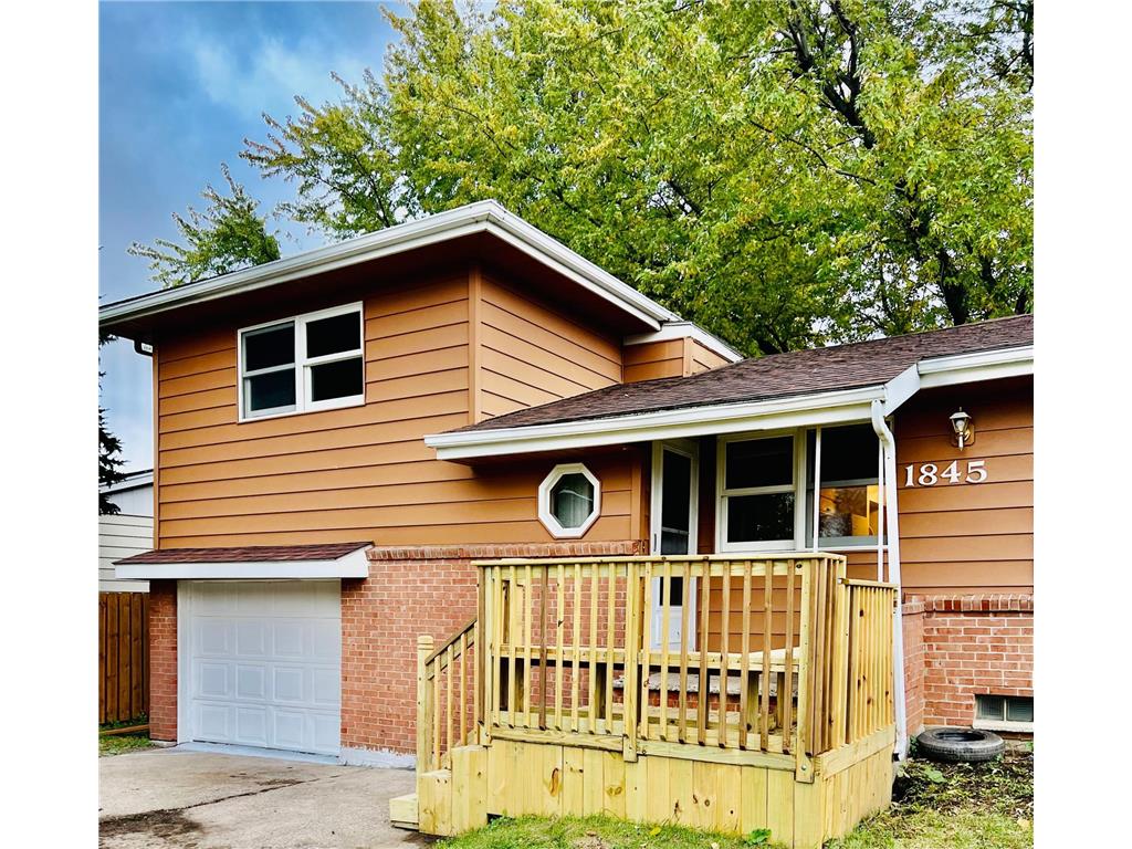 1845 S Shore Drive Worthington MN 56187 6487559 image1