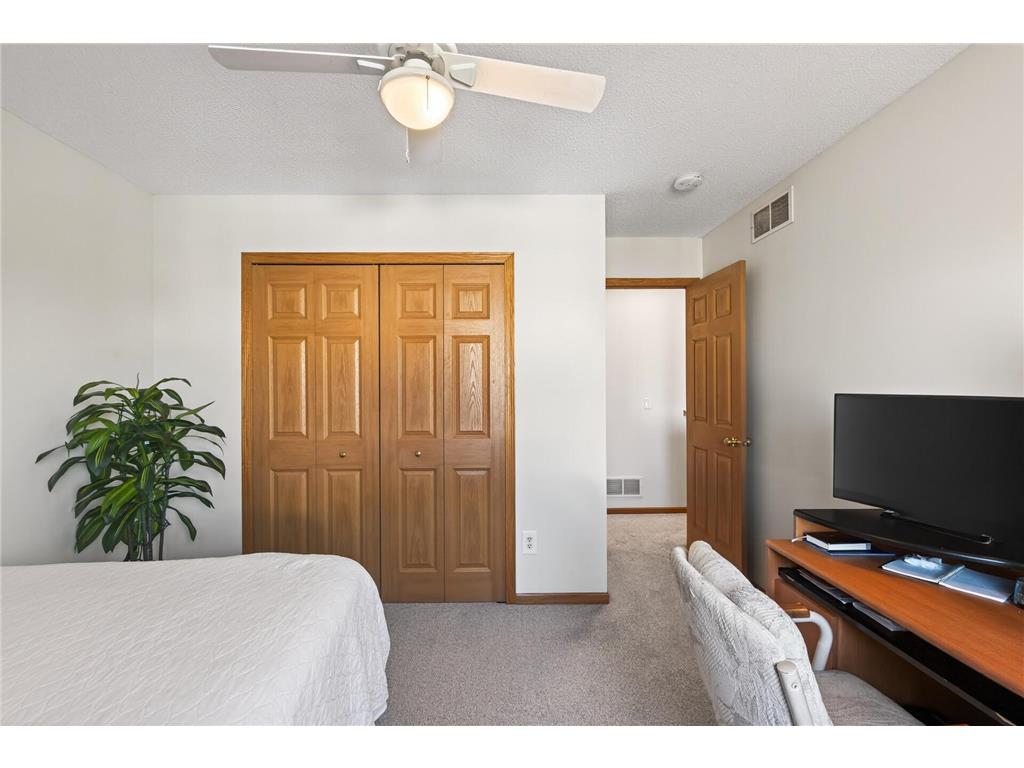 18451 97th Place N Maple Grove MN 55311 7066183 image19