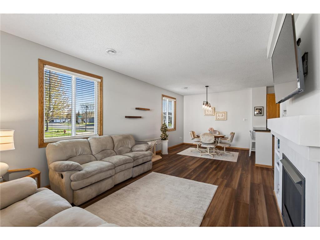 18451 97th Place N Maple Grove MN 55311 7066183 image3
