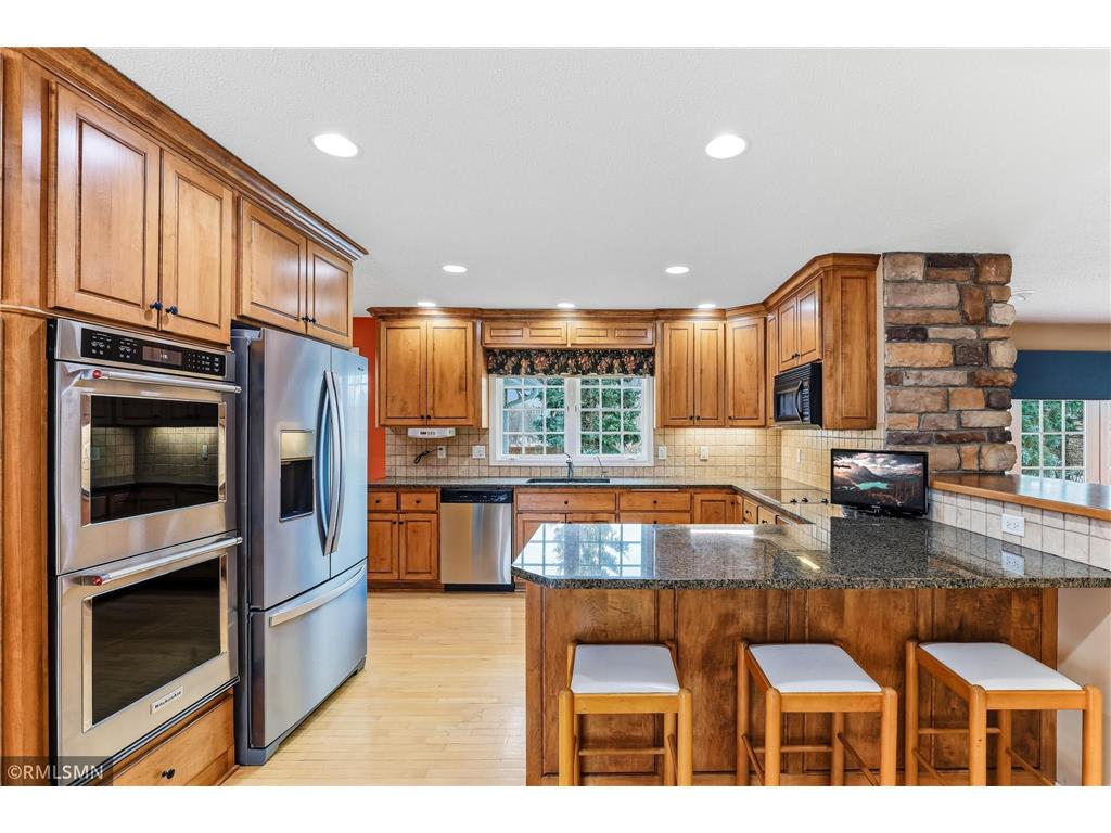 18455 95th Place N Maple Grove MN 55311 7008471 image6