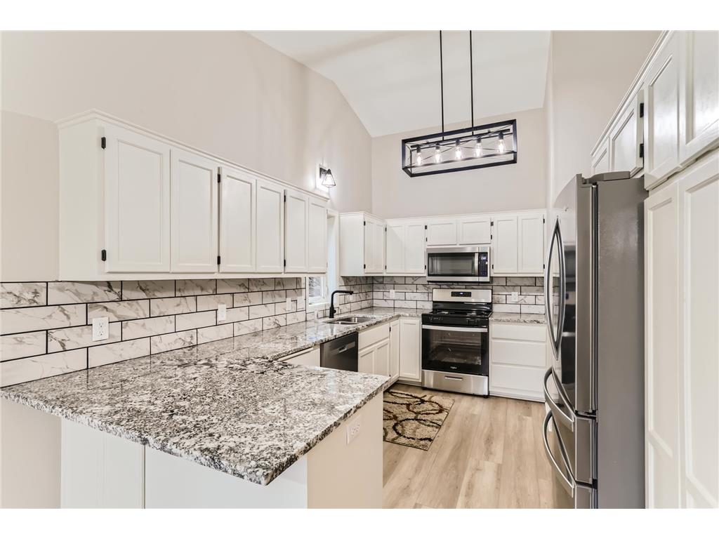 18456 English Avenue Farmington MN 55024 6462926 image1