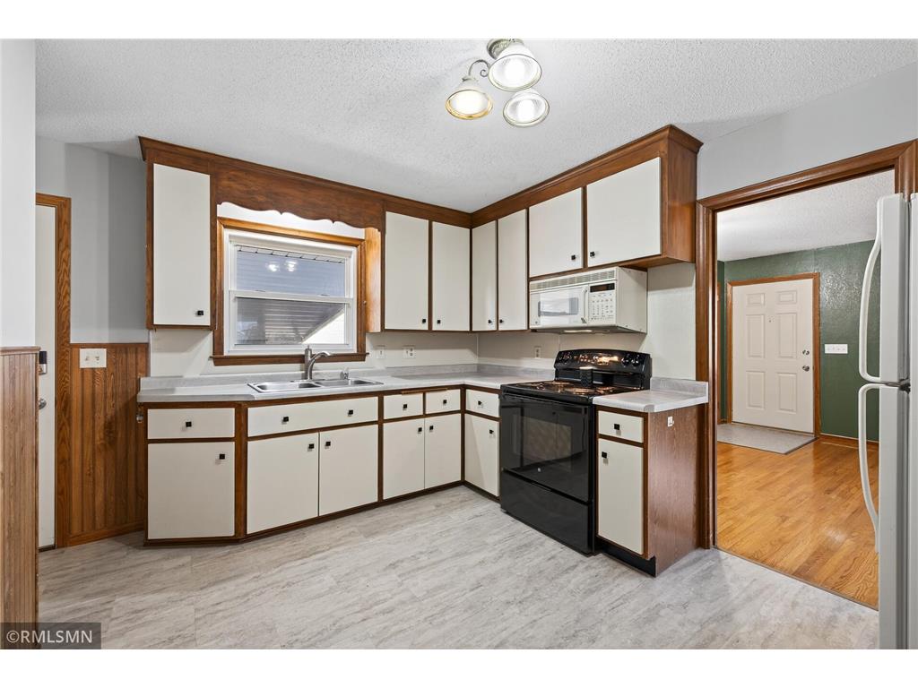 1846 7th Street White Bear Lake MN 55110 6818914 image13