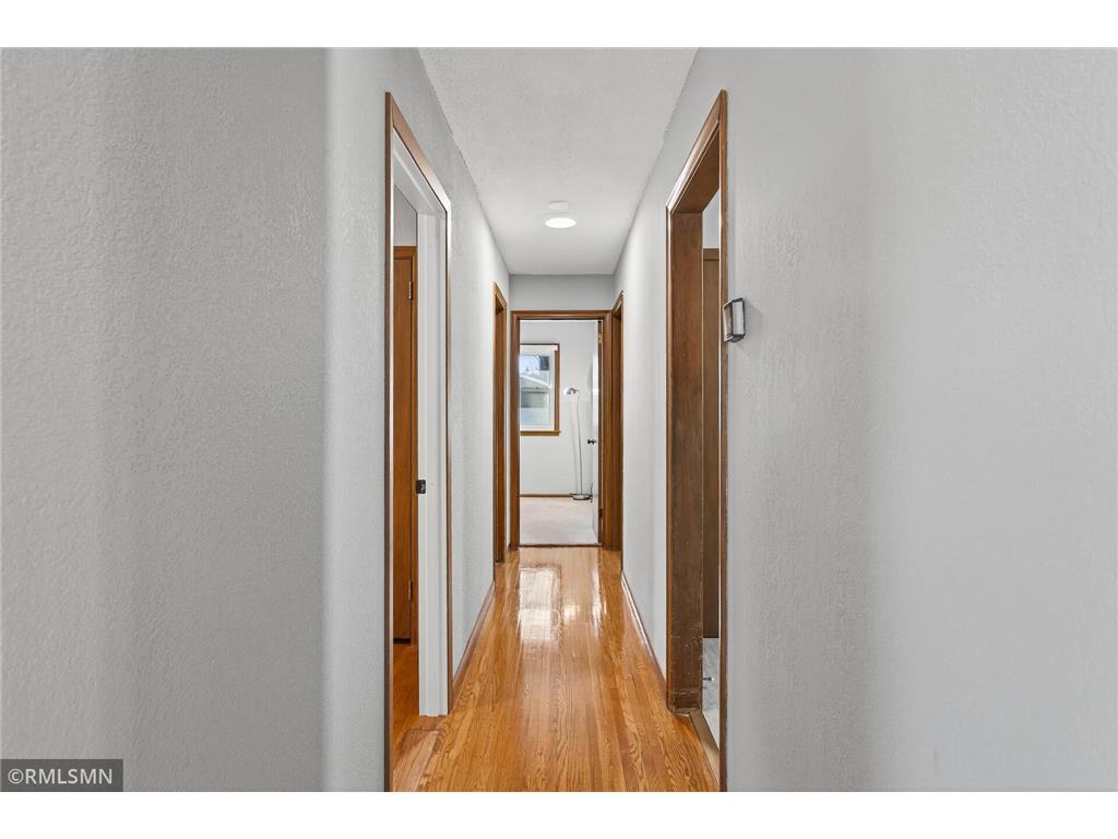 1846 7th Street White Bear Lake MN 55110 6818914 image18