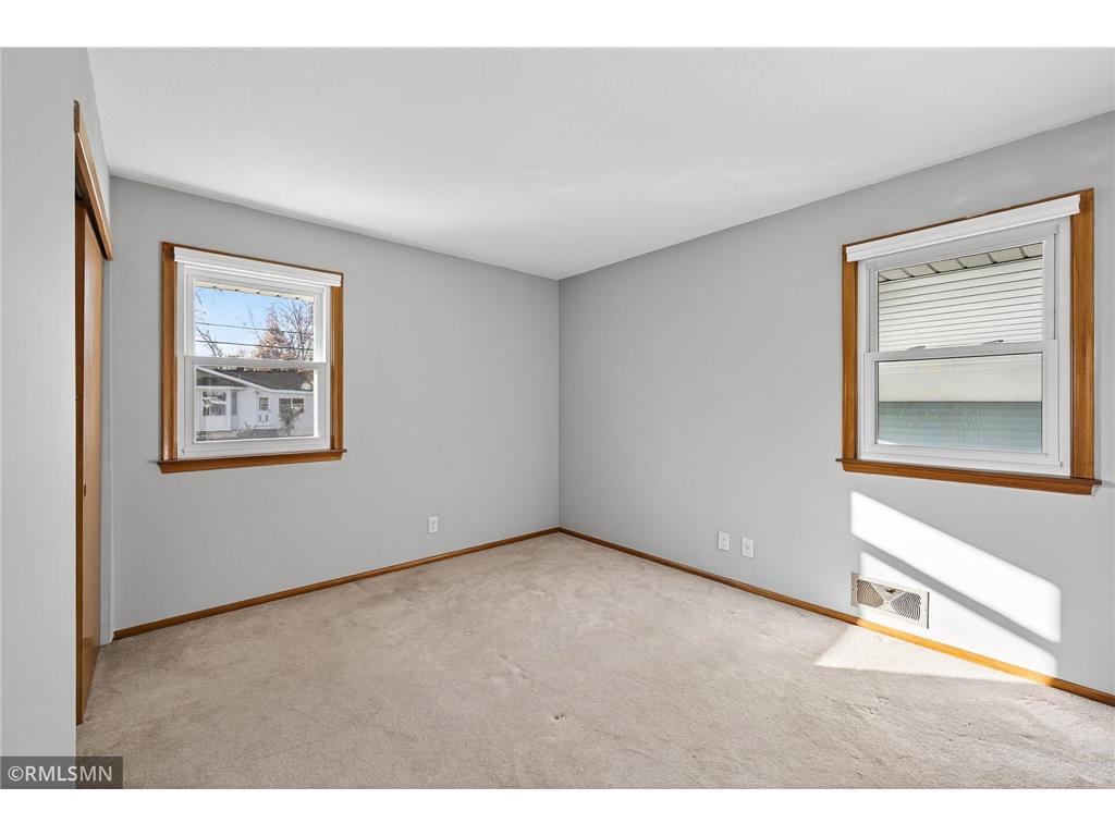 1846 7th Street White Bear Lake MN 55110 6818914 image23