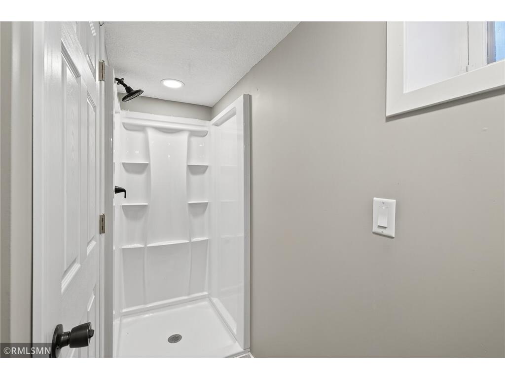 1846 7th Street White Bear Lake MN 55110 6818914 image33