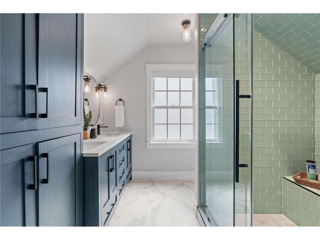 1846 Lincoln Street NE Minneapolis MN 55418 7040760 image39
