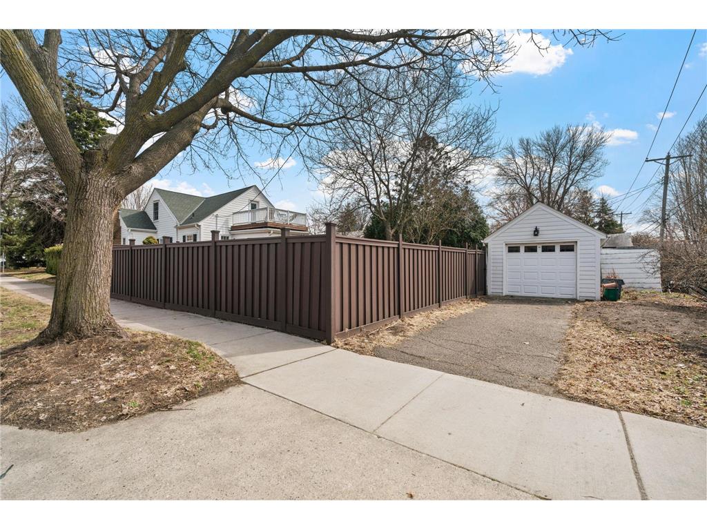 1846 Lincoln Street NE Minneapolis MN 55418 7040760 image63