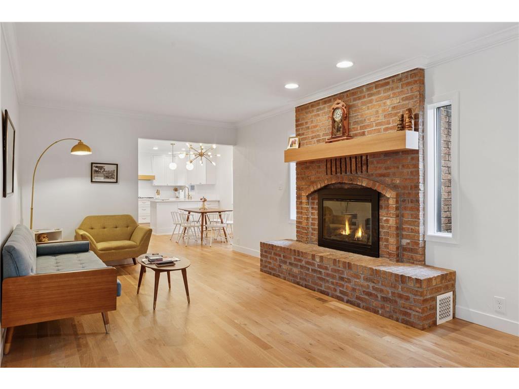 1846 Saunders Avenue Saint Paul MN 55116 7042056 image2