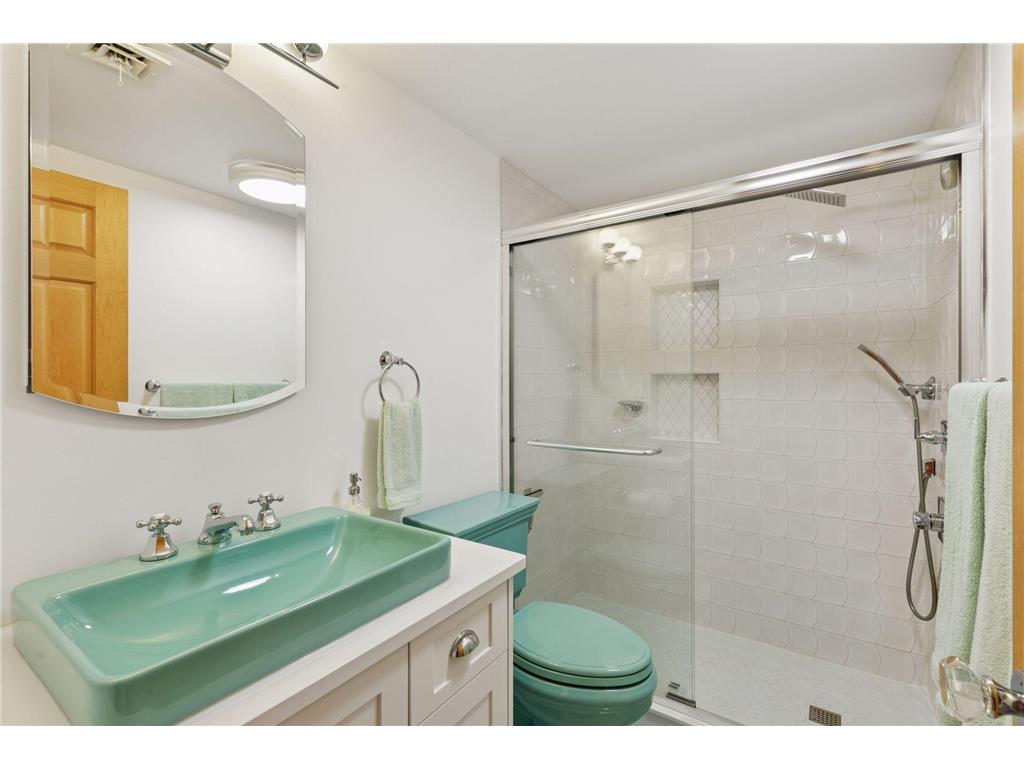 1846 Saunders Avenue Saint Paul MN 55116 7042056 image33