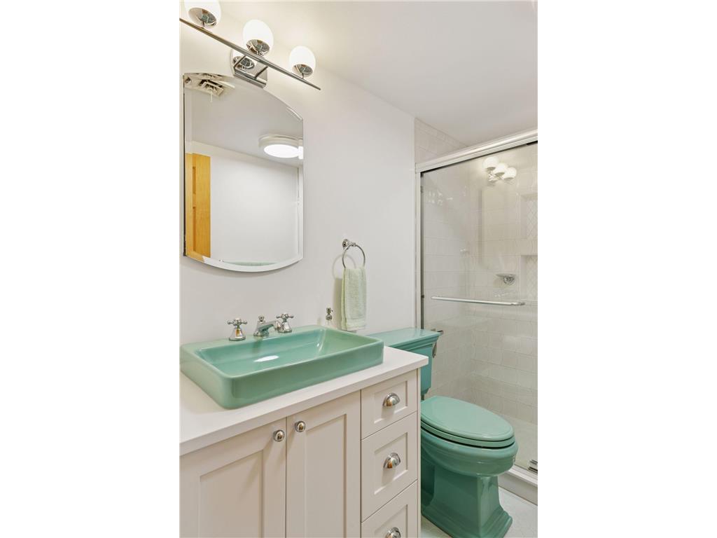 1846 Saunders Avenue Saint Paul MN 55116 7042056 image35