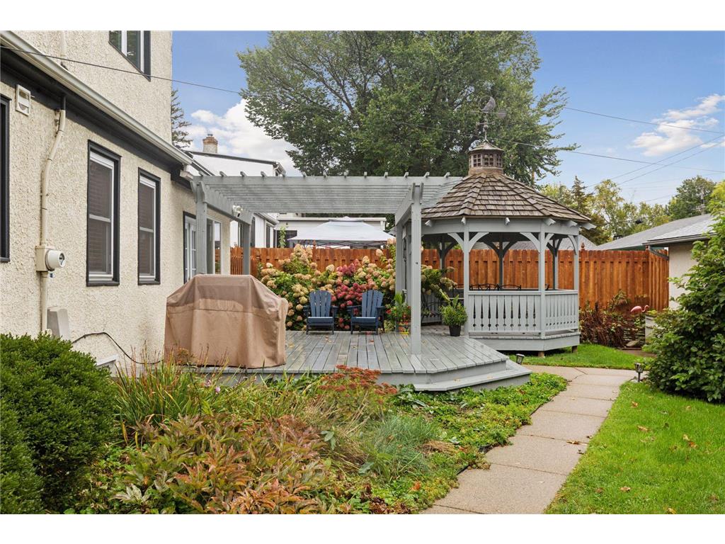 1846 Saunders Avenue Saint Paul MN 55116 7042056 image47