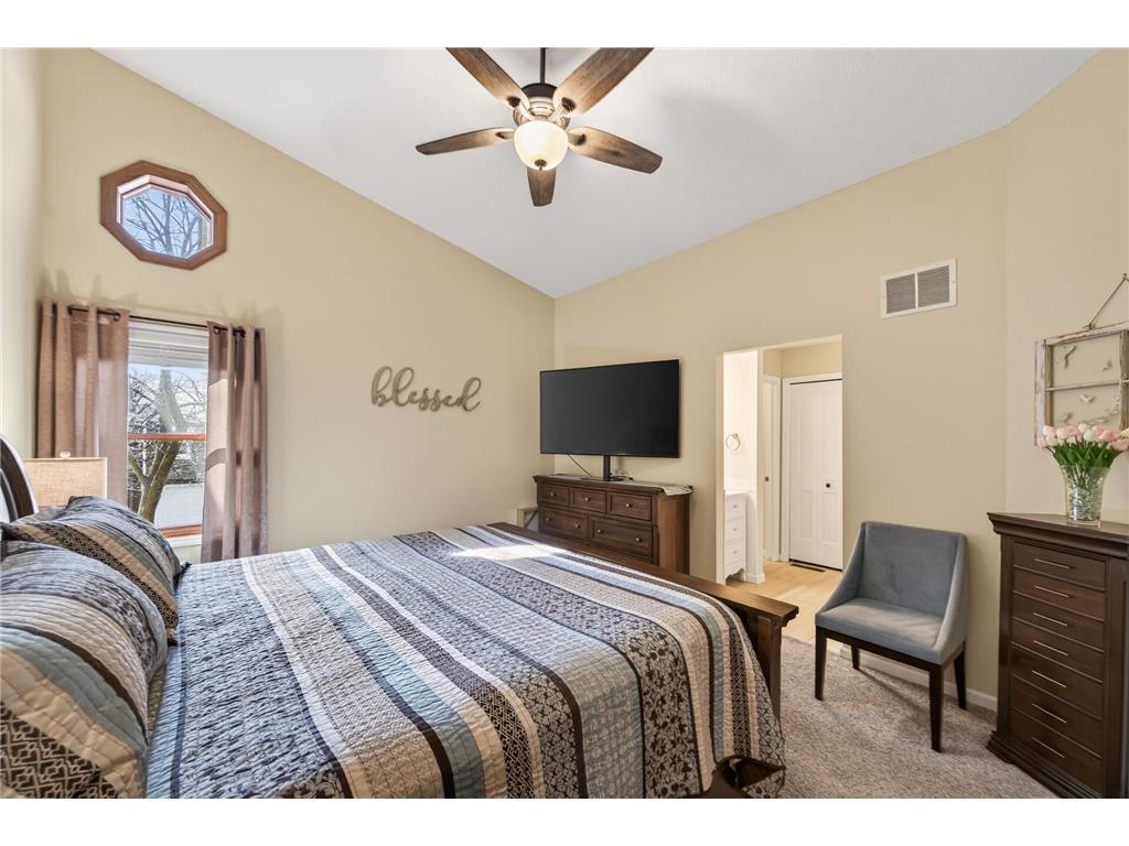 1846 Southpointe Terrace Eagan MN 55122 7059415 image11