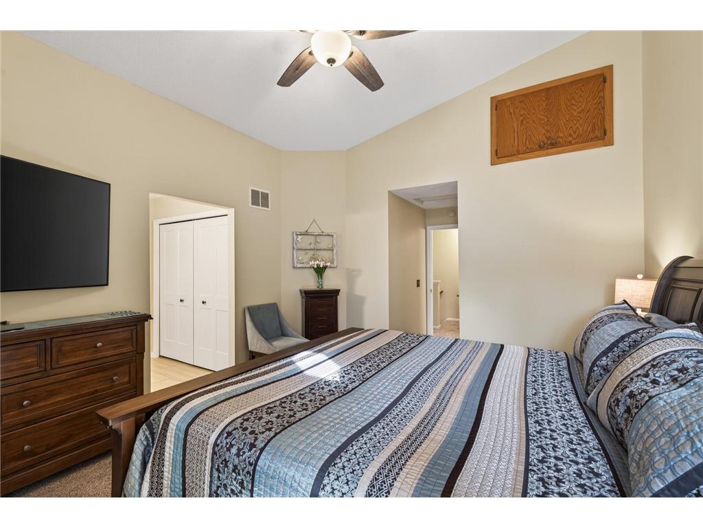 1846 Southpointe Terrace Eagan MN 55122 7059415 image12