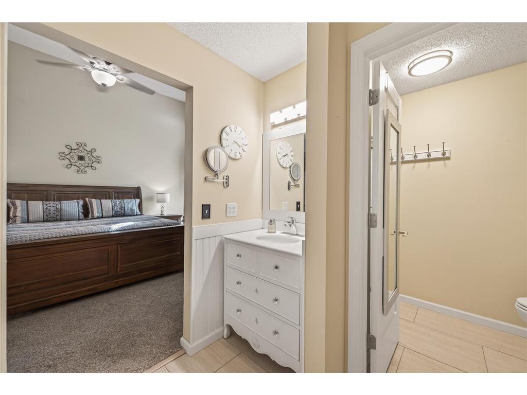 1846 Southpointe Terrace Eagan MN 55122 7059415 image13