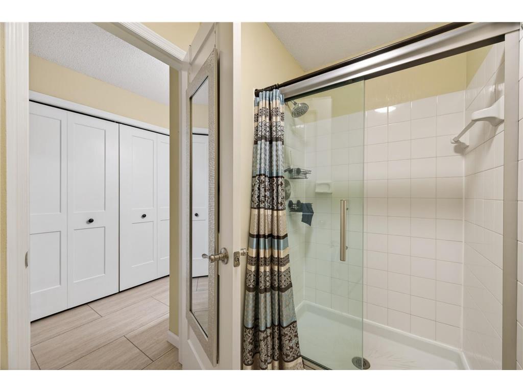 1846 Southpointe Terrace Eagan MN 55122 7059415 image14
