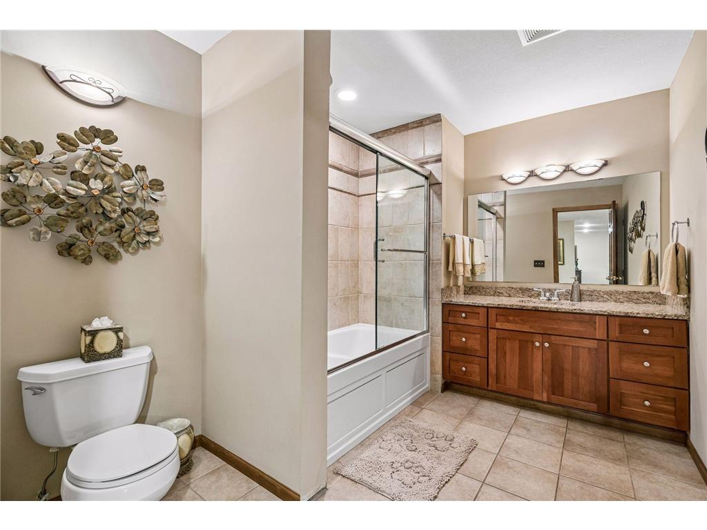 18464 Farmstead Circle Eden Prairie MN 55347 7088396 image37