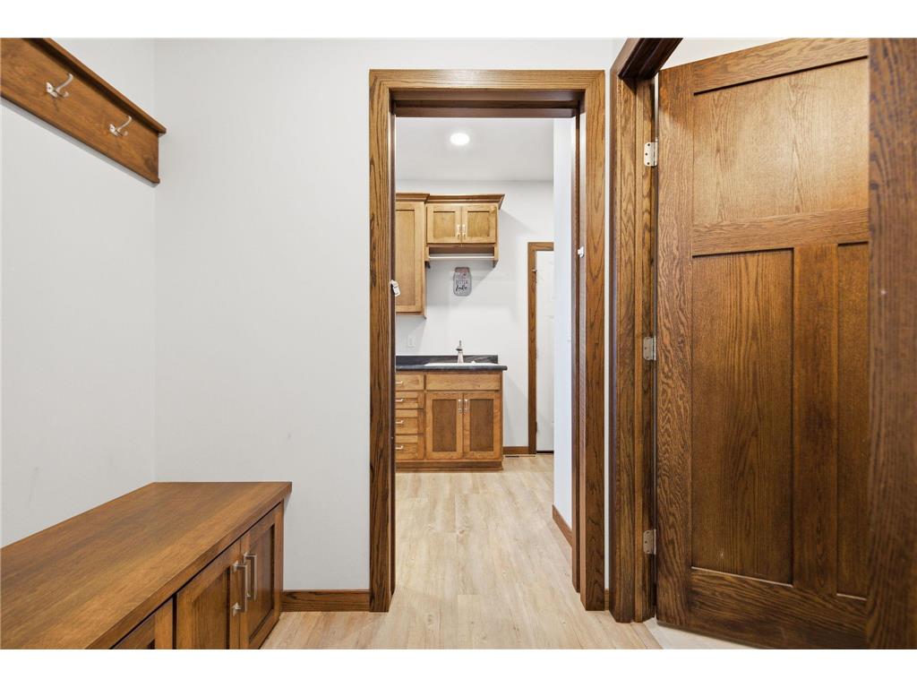 18465 N Lake Lane Pine City MN 55063 - Cross 7012472 image36