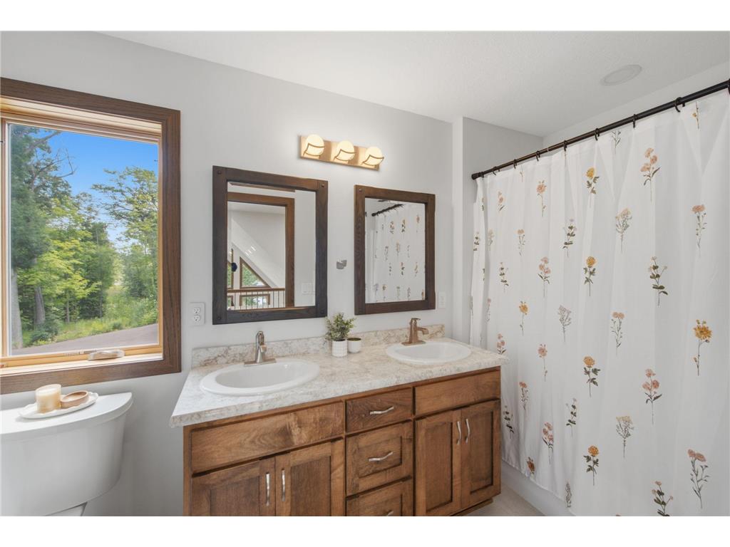 18465 N Lake Lane Pine City MN 55063 - Cross 7101656 image22