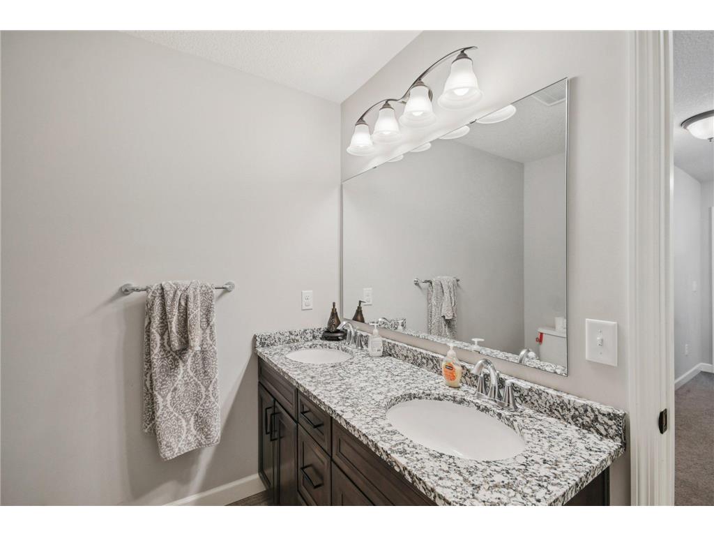 18468 70th Avenue N Maple Grove MN 55311 7043376 image27