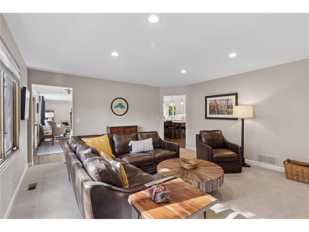 1847 Faro Lane Mendota Heights MN 55118 7059597 image34
