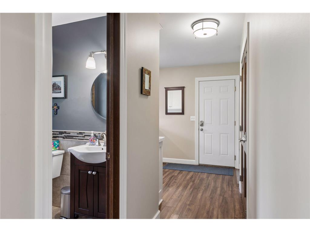 1847 Faro Lane Mendota Heights MN 55118 7059597 image36