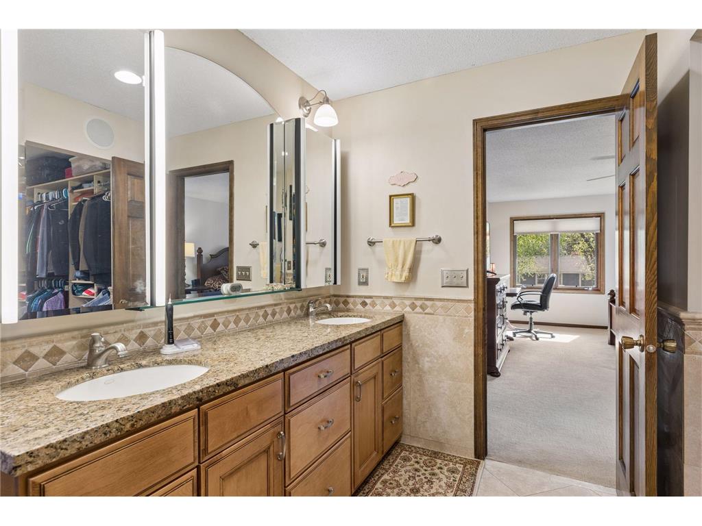 1847 Faro Lane Mendota Heights MN 55118 7059597 image43