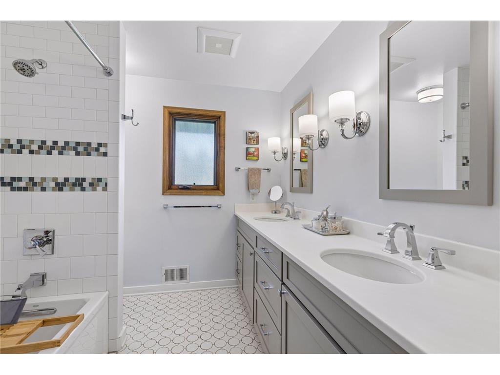 1847 Faro Lane Mendota Heights MN 55118 7059597 image54