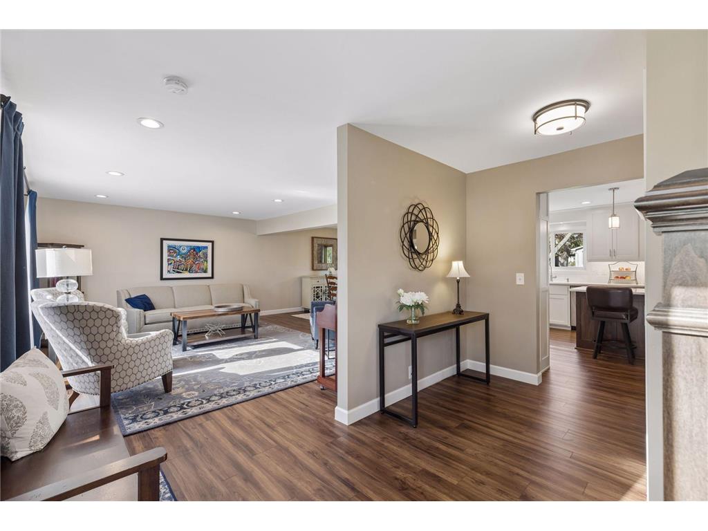1847 Faro Lane Mendota Heights MN 55118 7059597 image6