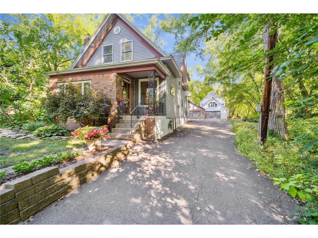 1847 Kohlman Avenue Maplewood MN 55109 6690594 image1