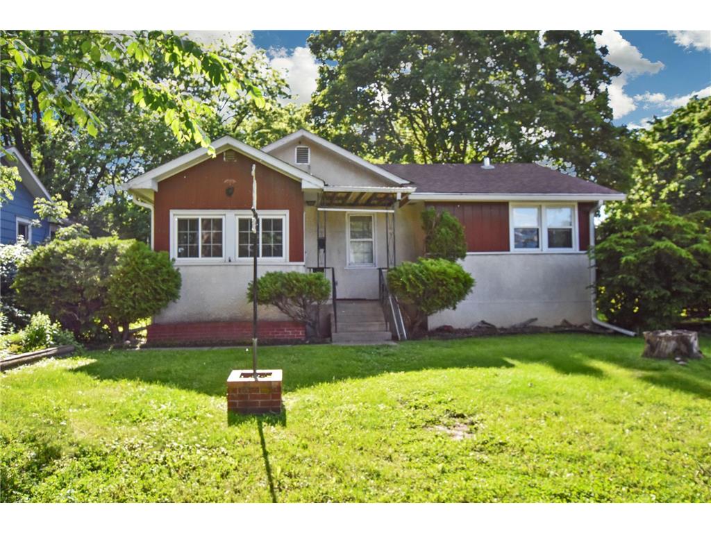 1847 Pleasant Street Lauderdale MN 55113 6546462 image1