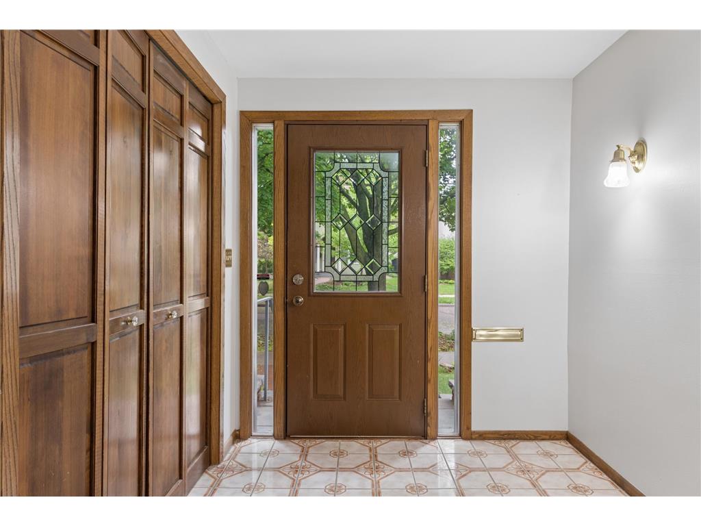 1847 Sargent Avenue Saint Paul MN 55105 7031884 image2