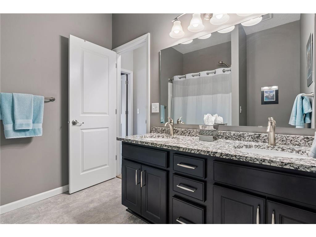 18473 69th Place N Maple Grove MN 55311 7088143 image24