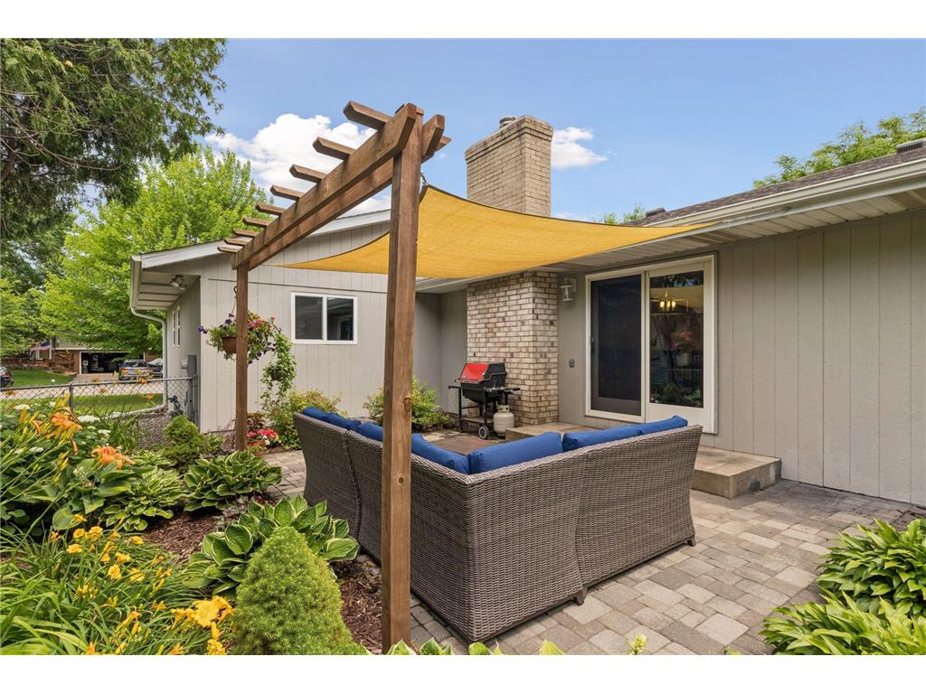 1848 Evergreen Draw Woodbury MN 55125 7103499 image27