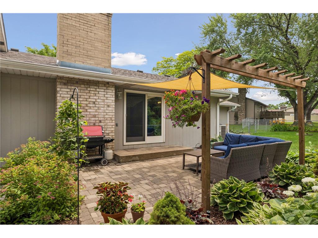 1848 Evergreen Draw Woodbury MN 55125 7103499 image28
