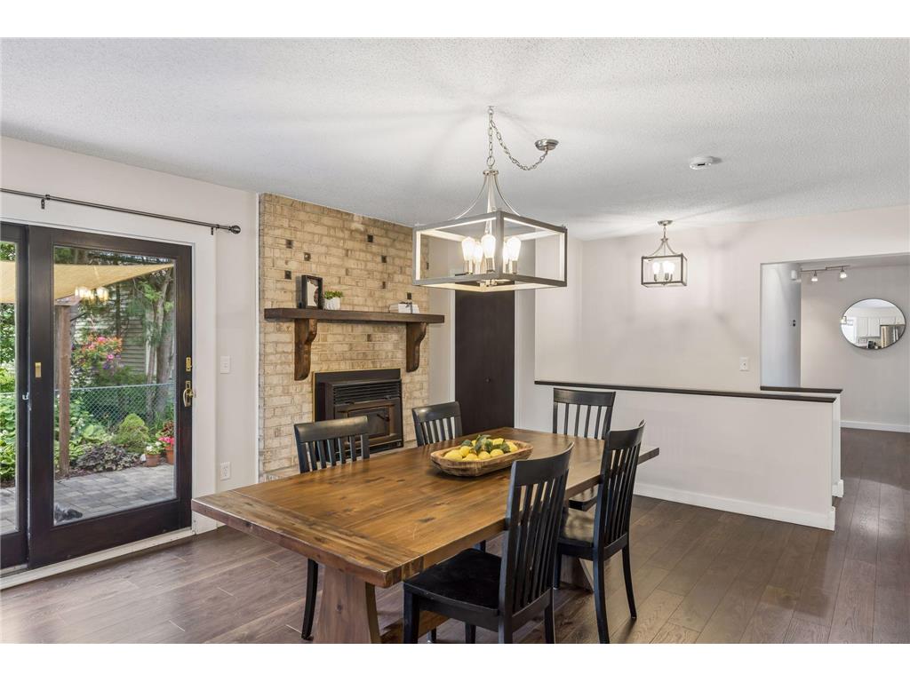 1848 Evergreen Draw Woodbury MN 55125 7103499 image7