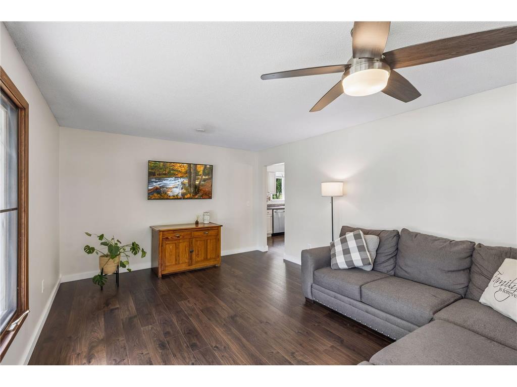 1848 Evergreen Draw Woodbury MN 55125 7103499 image9