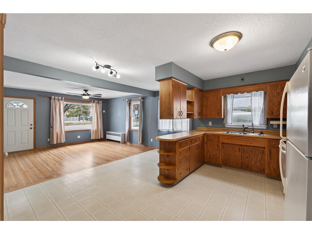 1848 Highway 96 E White Bear Lake MN 55110 7056196 image9