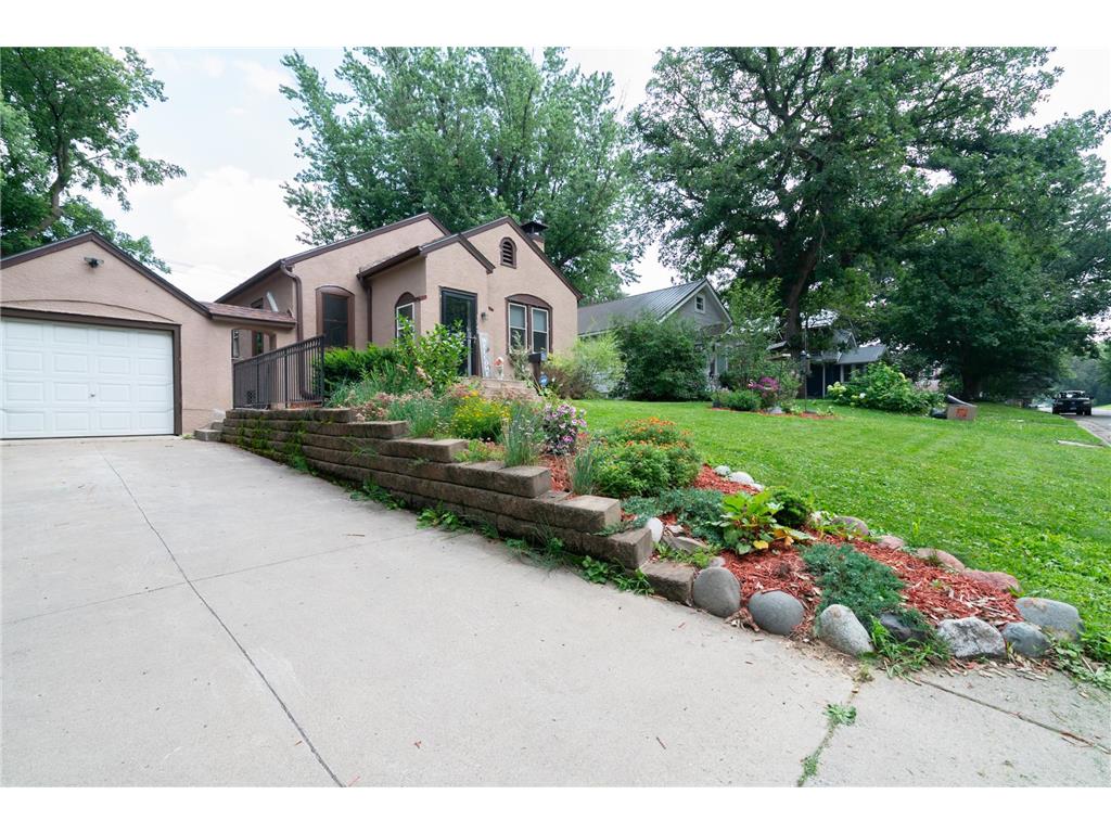 1848 Malvern Street Lauderdale MN 55113 6760006 image1