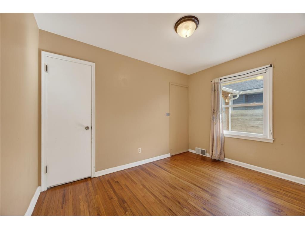 1848 Montana Avenue E Saint Paul MN 55119 7067773 image11
