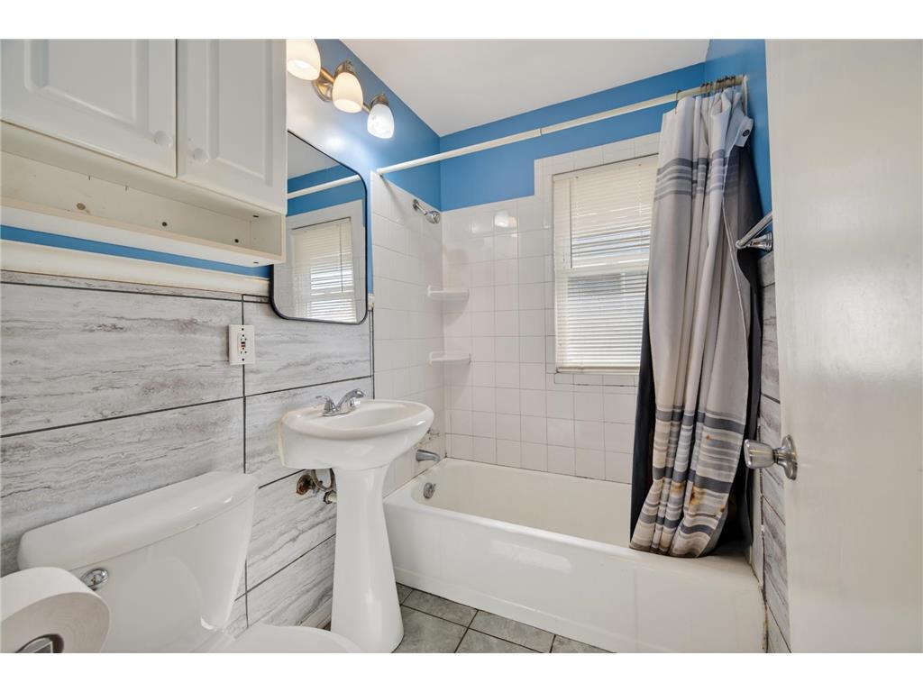 1848 Montana Avenue E Saint Paul MN 55119 7067773 image12