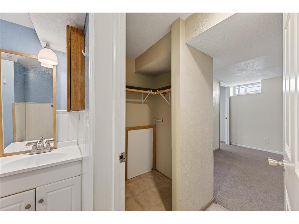 1848 Montana Avenue E Saint Paul MN 55119 7067773 image21