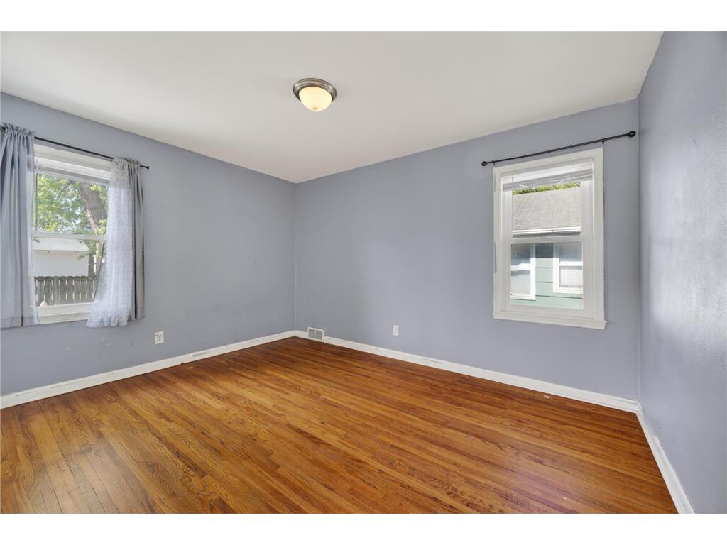 1848 Montana Avenue E Saint Paul MN 55119 7067773 image8