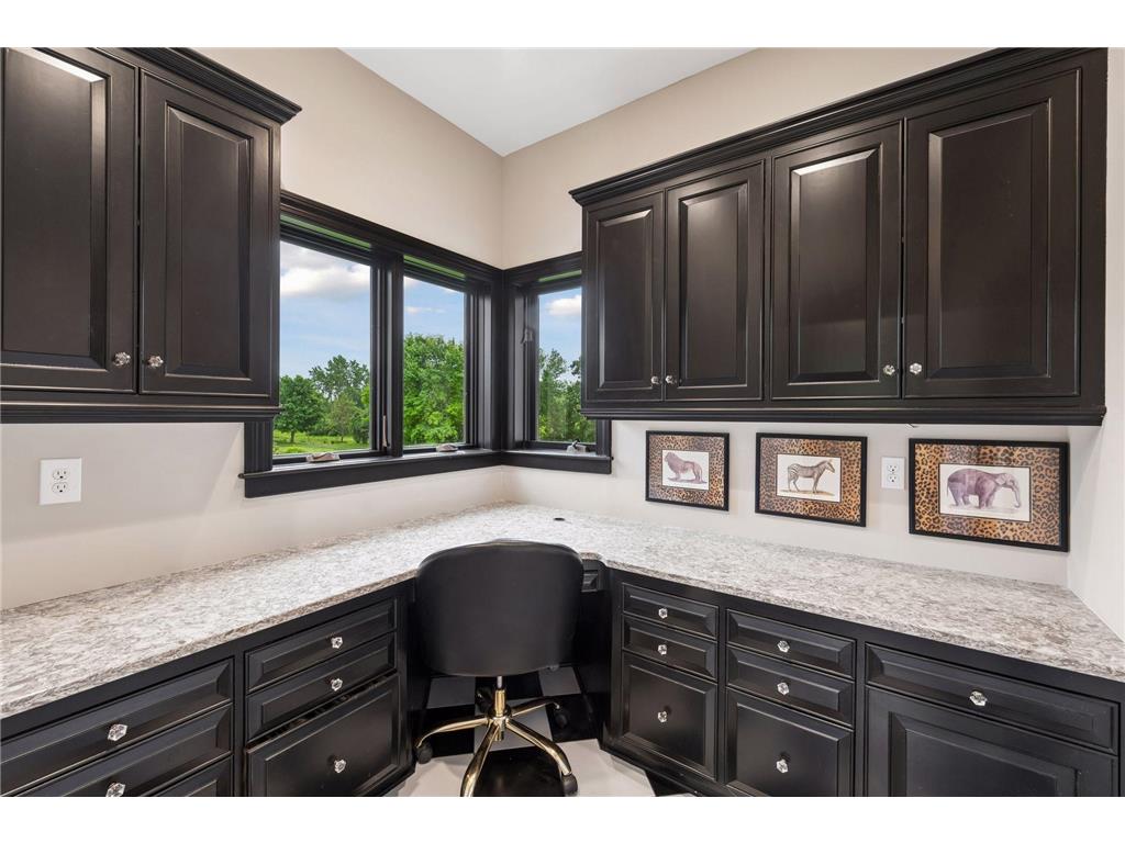 18482 Bearpath Trail Eden Prairie MN 55347 - Riley 7076049 image28
